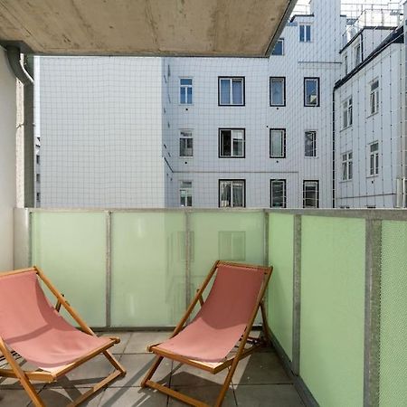 וינה Sunny 1Br Home With Balcony By Hm מראה חיצוני תמונה