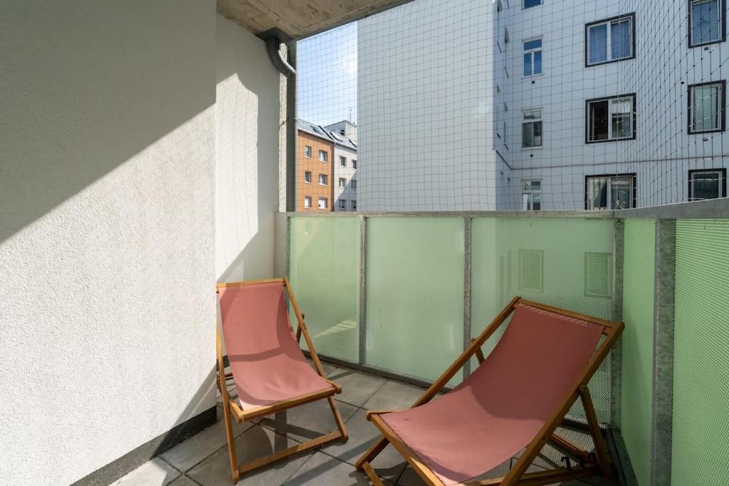 וינה Sunny 1Br Home With Balcony By Hm מראה חיצוני תמונה